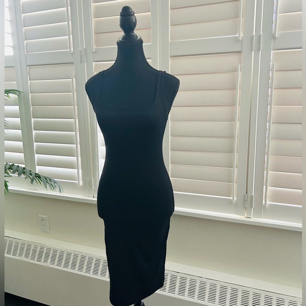 Zara Black Sleeveless Dress
